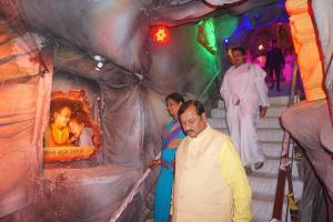 28 SANSAD VIJAY BAGHEL (2)
