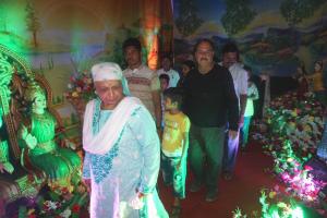 37 Jhanki Defrent Places With Aoudiance (13)