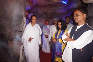 54 Navbhart All Staaf  Press Club President Bhawana Pandey madem (11)