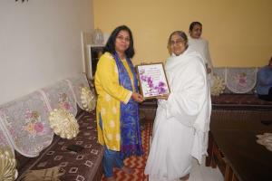54 Navbhart All Staaf  Press Club President Bhawana Pandey madem (13)